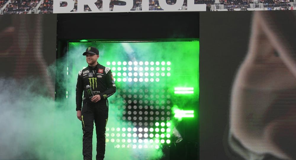 NASCAR Picks, Odds, and Best Bets: Food City 500 at Bristol Motor Speedway