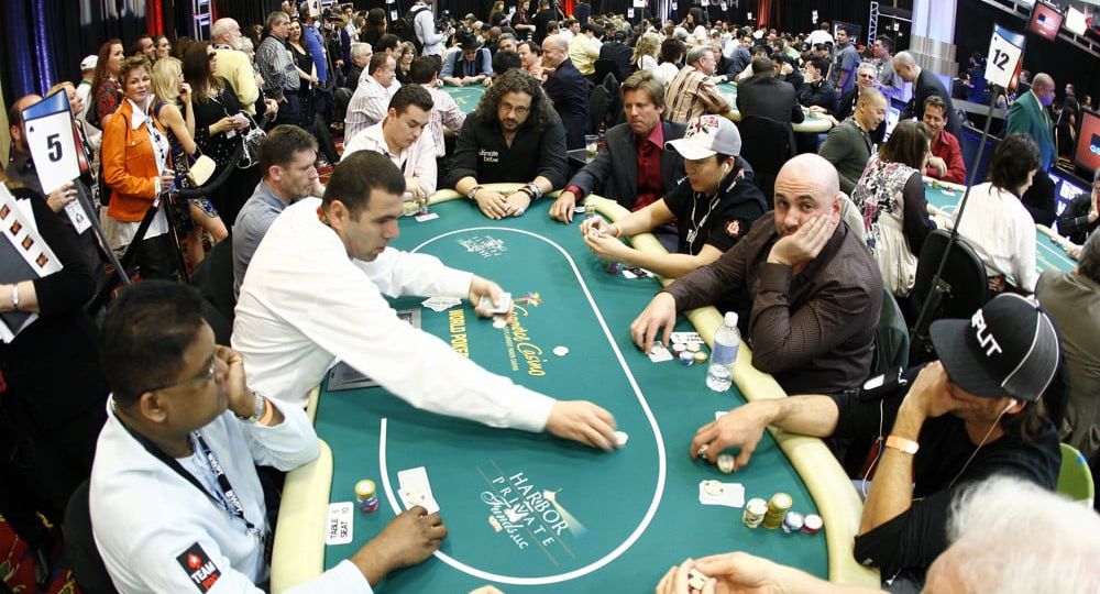 AI tools for poker