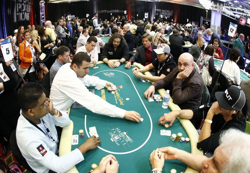 AI tools for poker