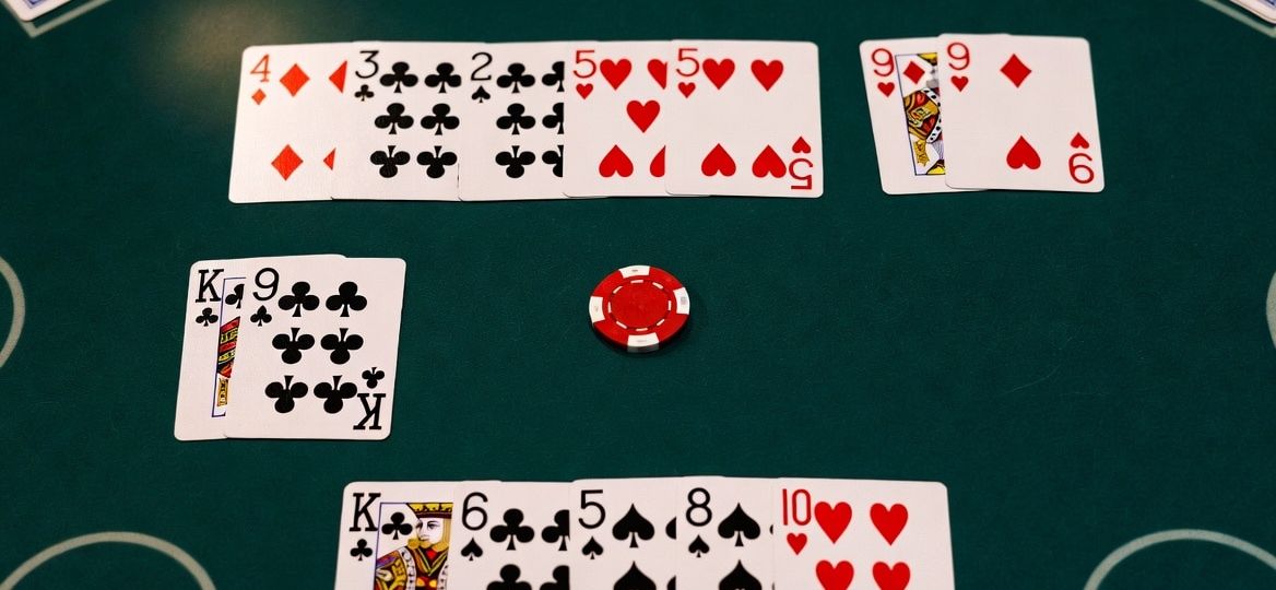 Pai Gow Poker: How To Play and Strategy Tips