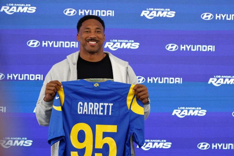 How The Myles Garrett Trade Affects The LA Rams Futures Bets