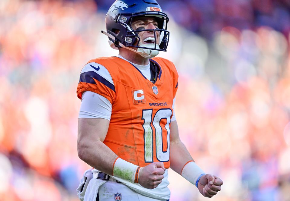 Madden Based Bets: Predicting The NFL Super Bowl Winner With Madden 27!