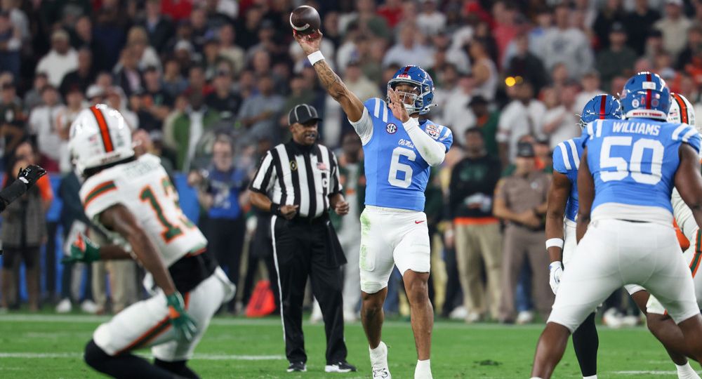College Football 2026: Davey O’Brien Trophy Odds and Best Bets