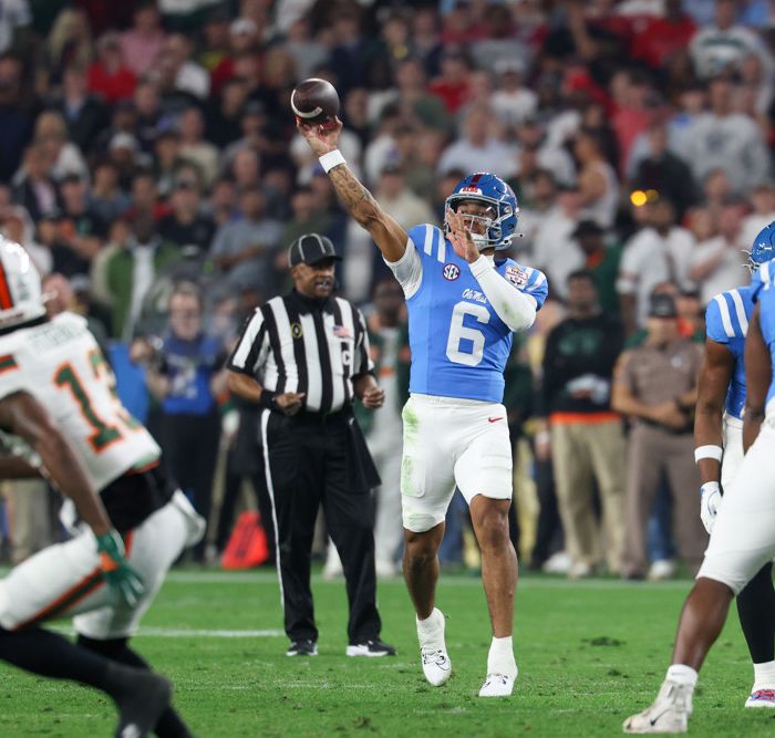 College Football 2026: Davey O’Brien Trophy Odds and Best Bets