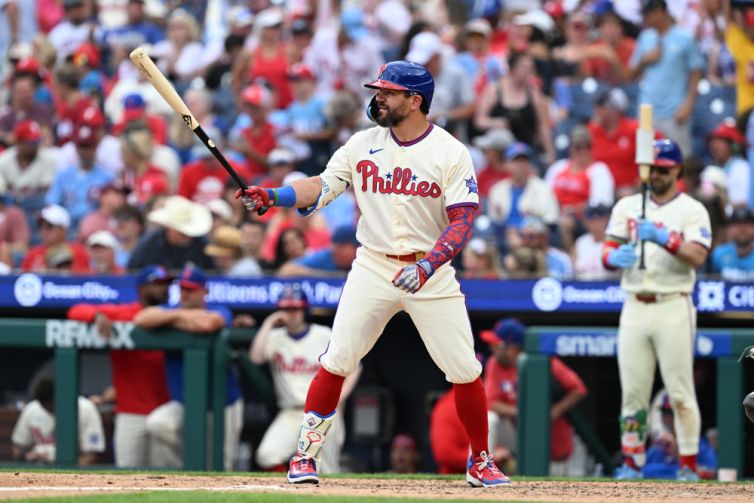 2026 Field of Dreams Game: Phillies vs Twins Picks & Preview