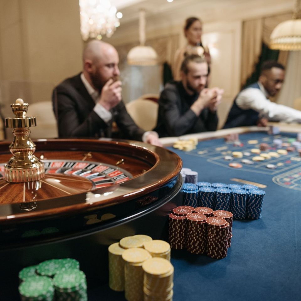casino poker roulette