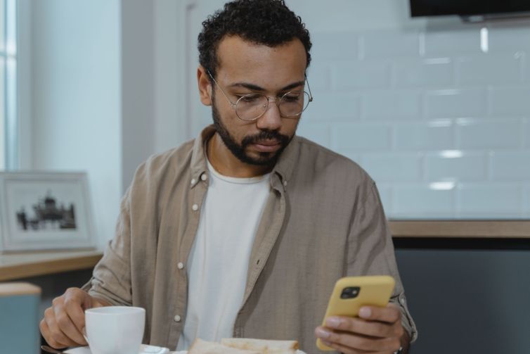 cell phone casino online