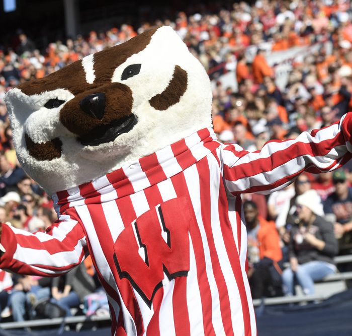 If you're looking for a daily football bet, you're in business. We've got your NCAA picks for today and we're giving you predictions everyday.