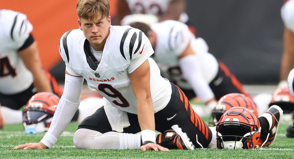 Bombs Away: 3 QB Combos to Hammer on Underdog Fantasy