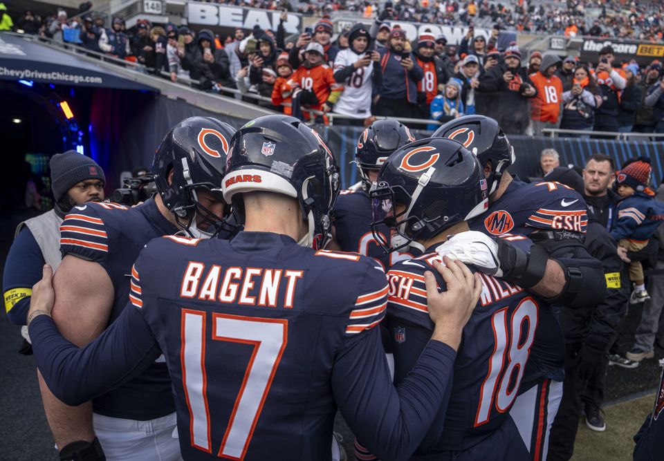 If you're looking for a daily football bet, you're in business. We've got your NFL picks for today and we're giving you predictions everyday.