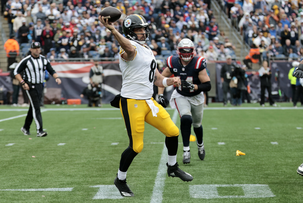 If you're looking for a daily football bet, you're in business. We've got your NFL picks for today and we're giving you predictions everyday.