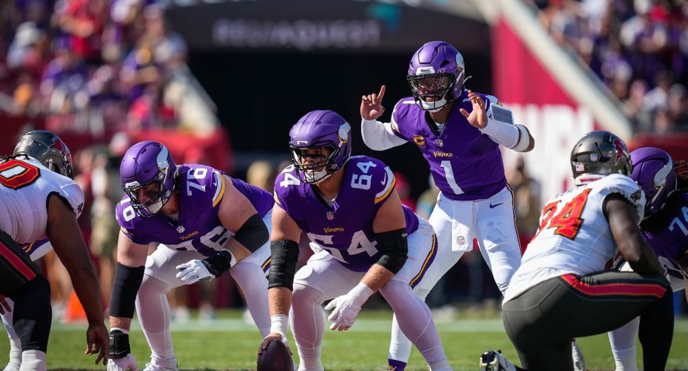 The Confidence Playbook: NFL Confidence Pool Picks Week 4