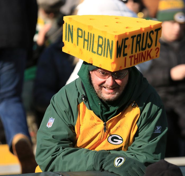 If you're looking for a daily football bet, you're in business. We've got your NFL picks for today and we're giving you predictions everyday.