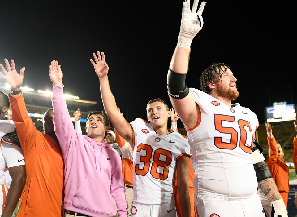 College Football Predictions & Best Bets for Week 5