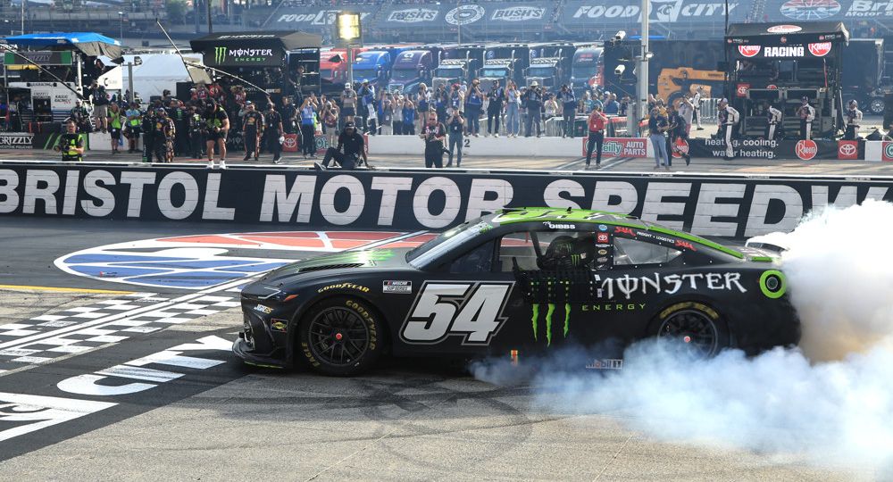 NASCAR Picks, Odds, and Best Bets: Bass Pro Shops Night Race at Bristol Motor Speedway