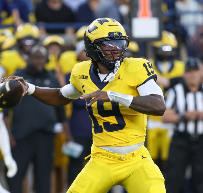 If you're looking for a daily football bet, you're in business. We've got your NCAA picks for today and we're giving you predictions everyday.