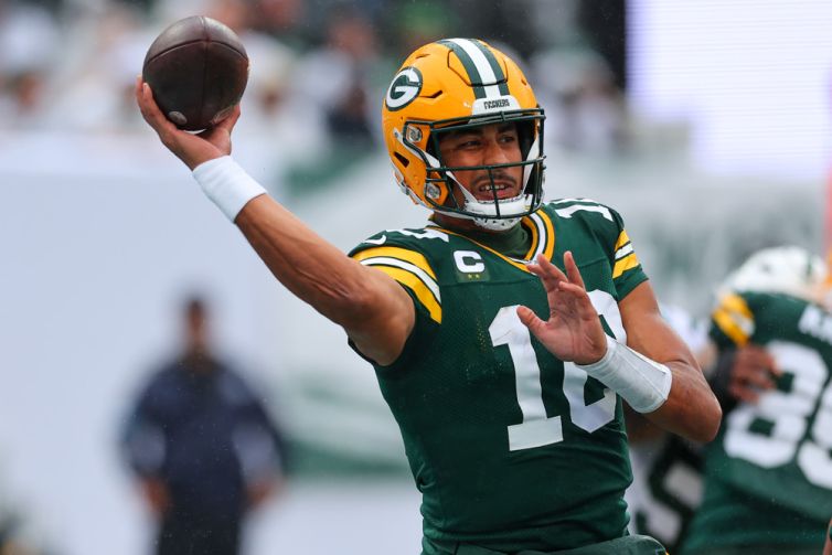 If you're looking for a daily football bet, you're in business. We've got your NFL picks for today and we're giving you predictions everyday.