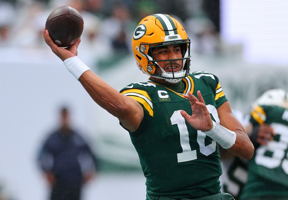 If you're looking for a daily football bet, you're in business. We've got your NFL picks for today and we're giving you predictions everyday.