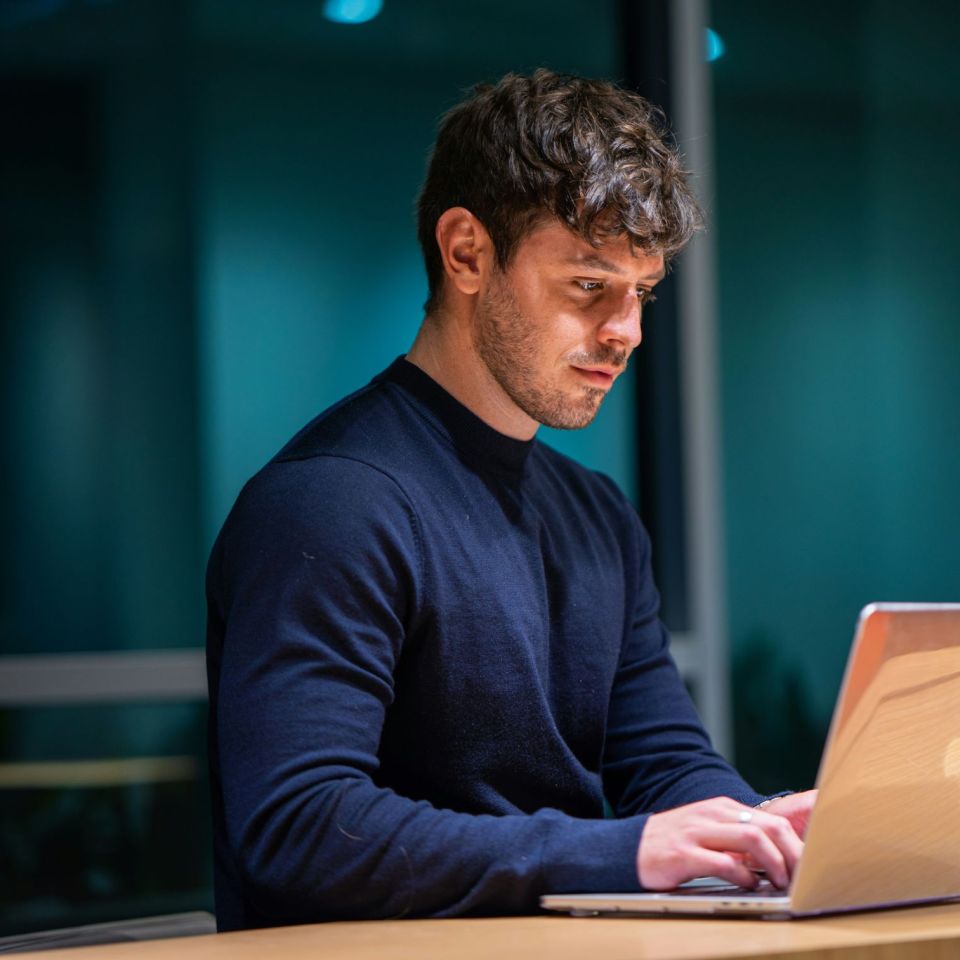 laptop computer online