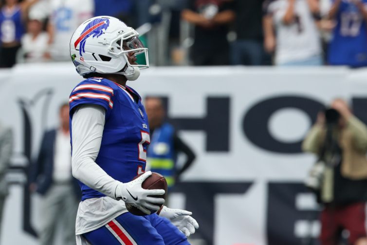 If you're looking for a daily football bet, you're in business. We've got your NFL picks for today and we're giving you predictions everyday.