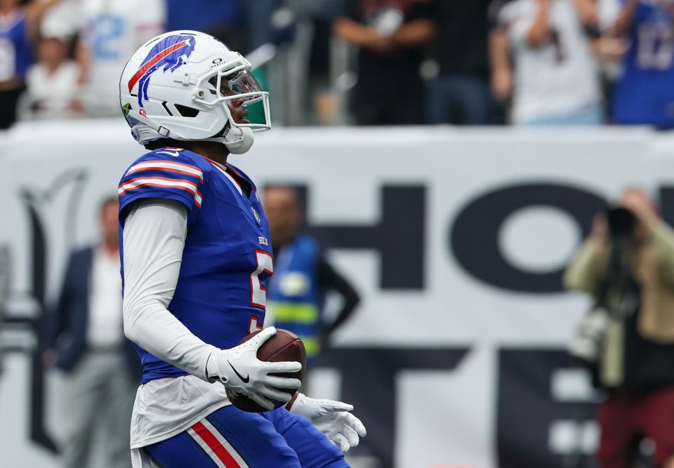 If you're looking for a daily football bet, you're in business. We've got your NFL picks for today and we're giving you predictions everyday.