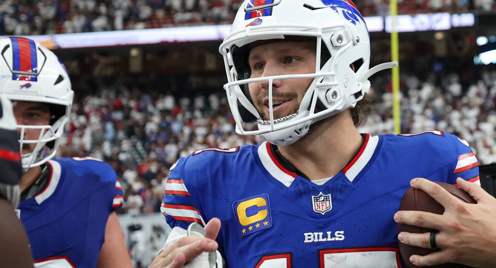 If you're looking for a daily football bet, you're in business. We've got your NFL picks for today and we're giving you predictions everyday.