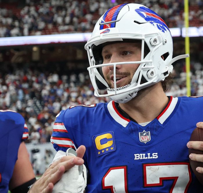 If you're looking for a daily football bet, you're in business. We've got your NFL picks for today and we're giving you predictions everyday.