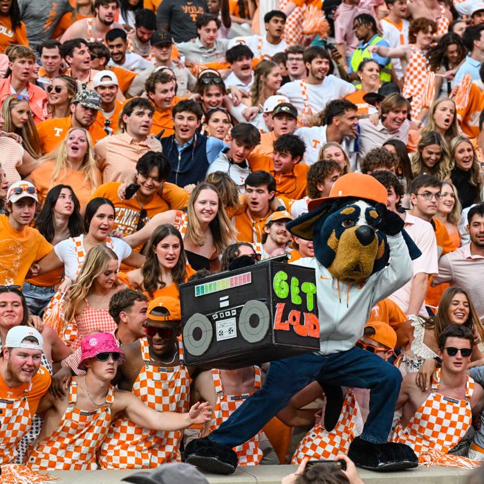 Texas vs Tennessee Picks, Prediction, Best Bets, and Preview