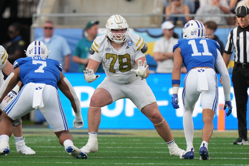 If you're looking for a daily football bet, you're in business. We've got your NCAA picks for today and we're giving you predictions everyday.