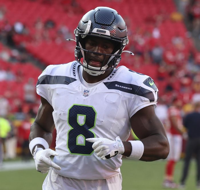 If you're looking for a daily football bet, you're in business. We've got your NFL picks for today and we're giving you predictions everyday.