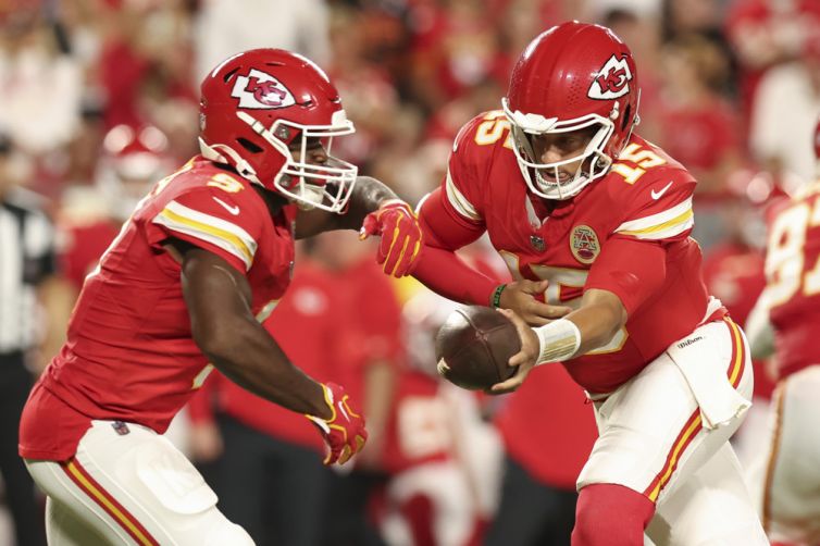 If you're looking for a daily football bet, you're in business. We've got your NFL picks for today and we're giving you predictions everyday.