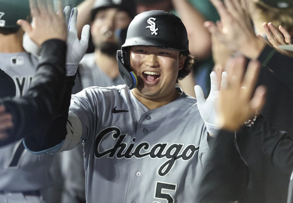 If you're thinking about getting down with the MLB playoffs market, you're going to want to check this out first.