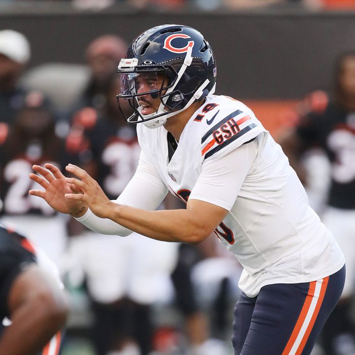 If you're looking for a daily football bet, you're in business. We've got your NFL picks for today and we're giving you predictions everyday.