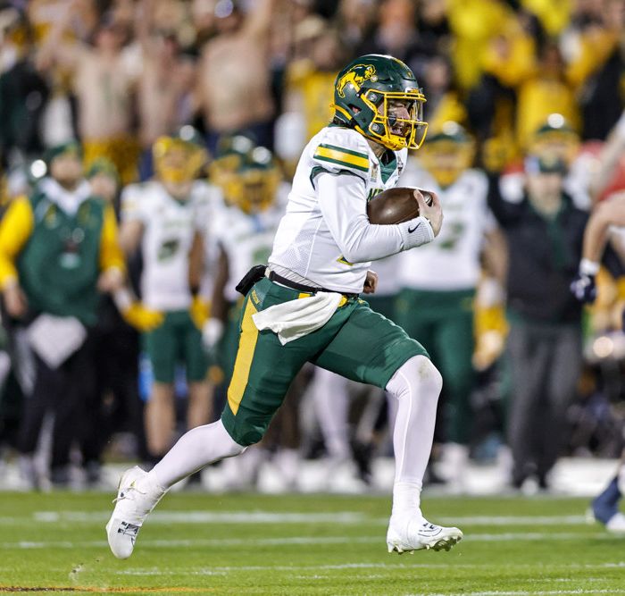 College Football Pick Of The Day (October 10th): NCAA Week 6 Total Pick