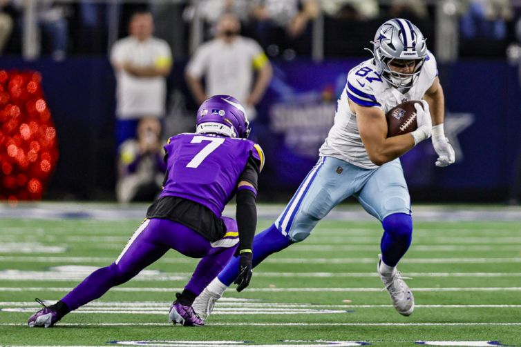 If you're looking for a daily football bet, you're in business. We've got your NFL picks for today and we're giving you predictions everyday.