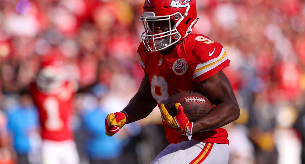 If you're looking for a daily football bet, you're in business. We've got your NFL picks for today and we're giving you predictions everyday.