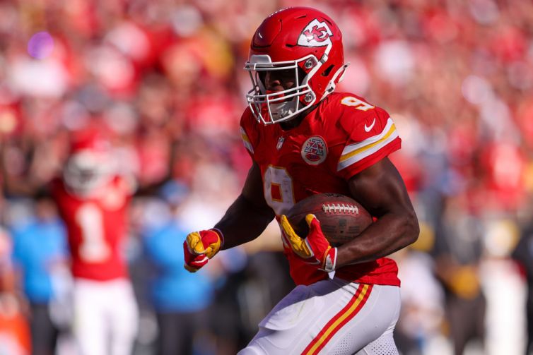 If you're looking for a daily football bet, you're in business. We've got your NFL picks for today and we're giving you predictions everyday.