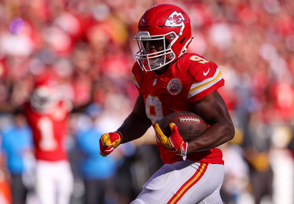 If you're looking for a daily football bet, you're in business. We've got your NFL picks for today and we're giving you predictions everyday.