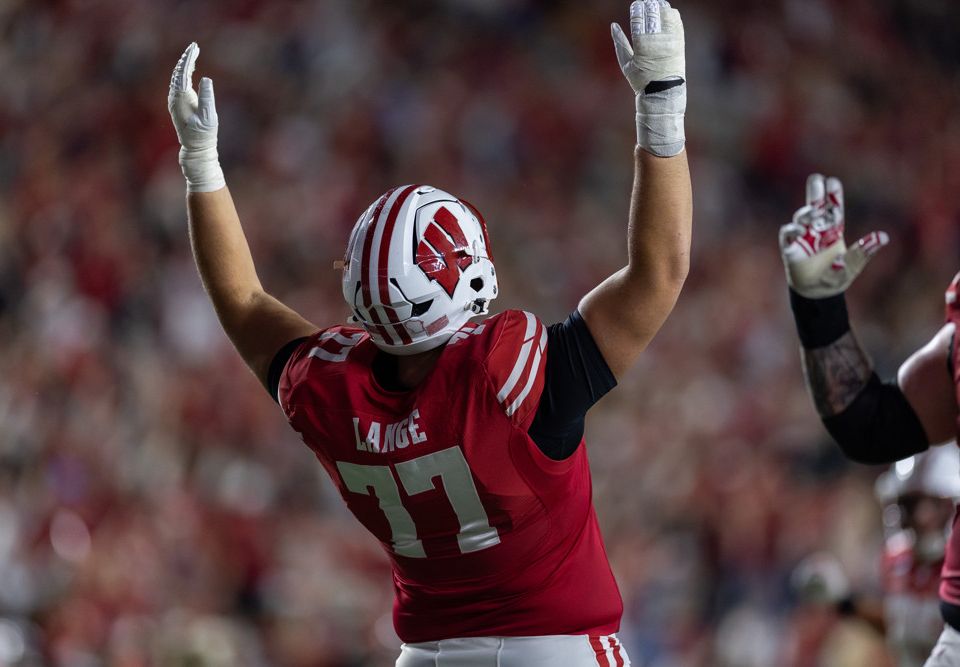 College Football Predictions & Best Bets for Week 9