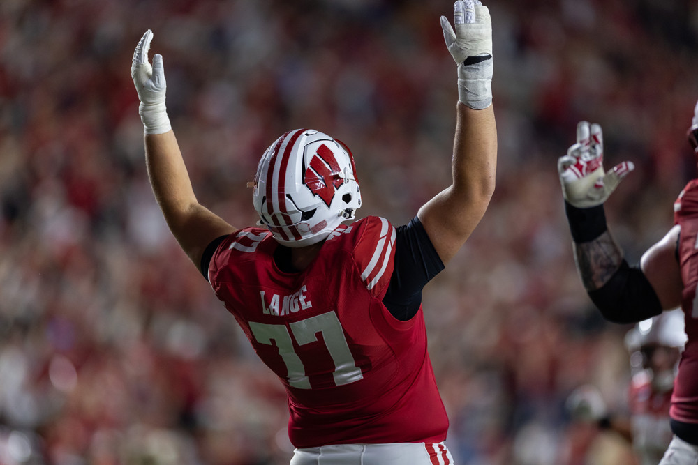 College Football Predictions & Best Bets for Week 9