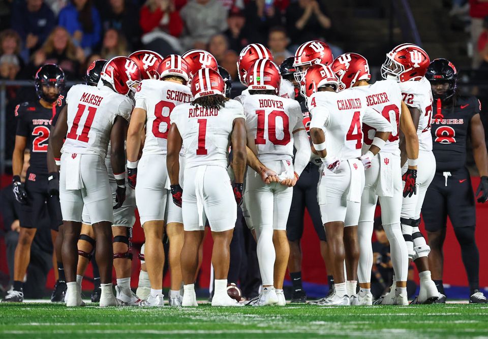 College Football Predictions & Best Bets for Week 7