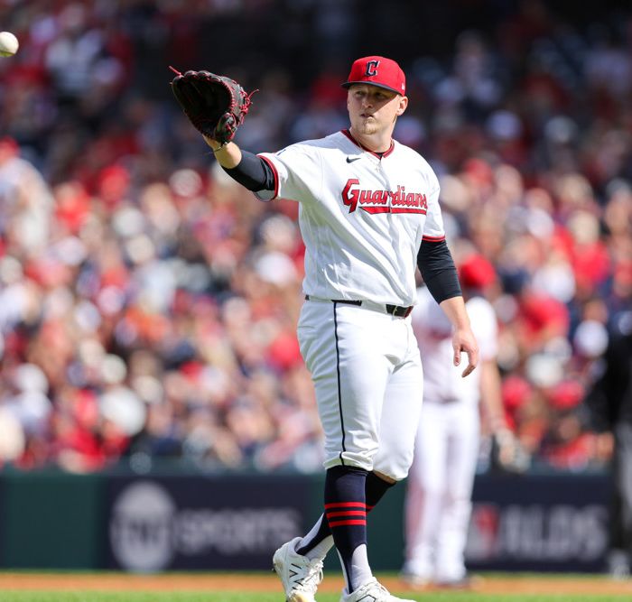 NRFI YRFI Picks October 8 - bets October 8 - picks October 8 - Come tail along with these MLB picks today with us and win big!