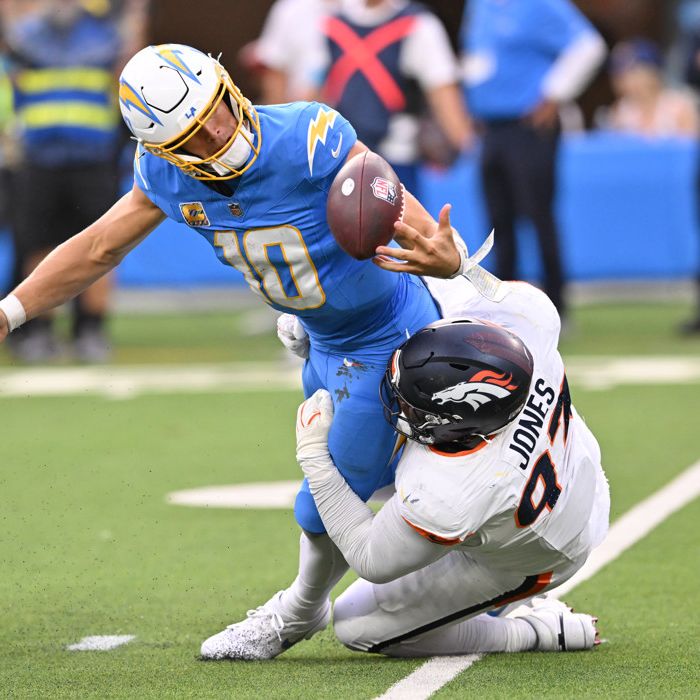 NFL Week 6 Biggest Line Moves: What the Market Is Telling Us