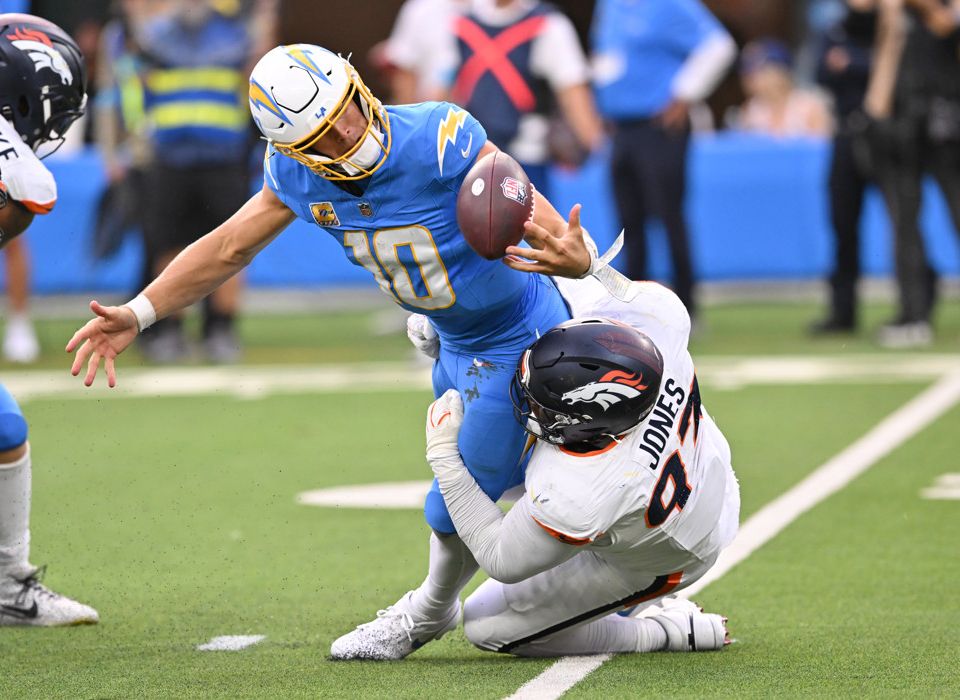 NFL Week 6 Biggest Line Moves: What the Market Is Telling Us