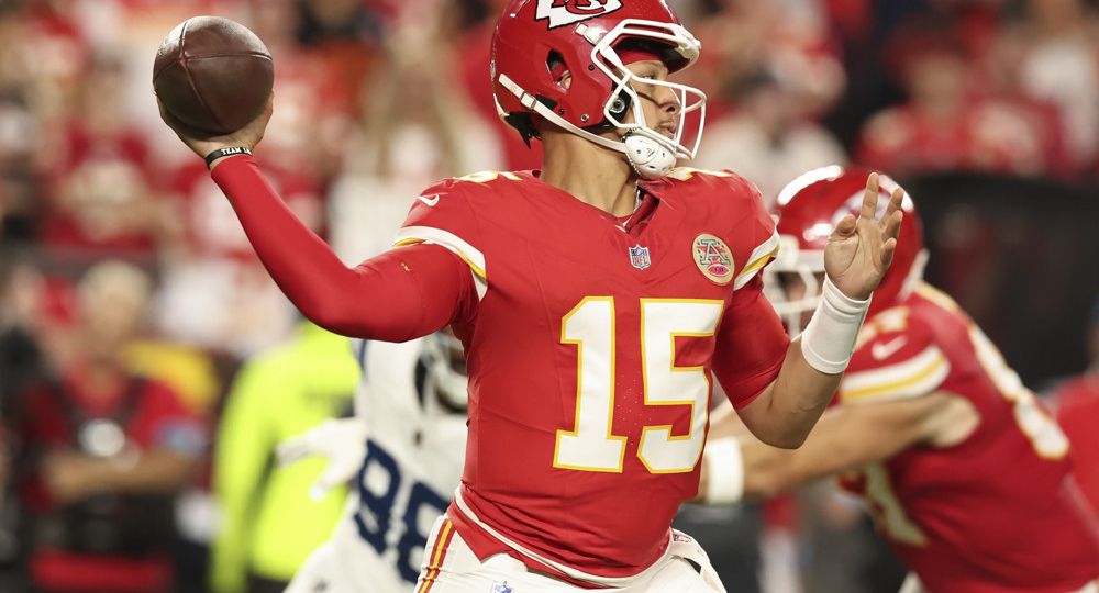 NFL Betting Analysis | Week 8 | Patrick Mahomes