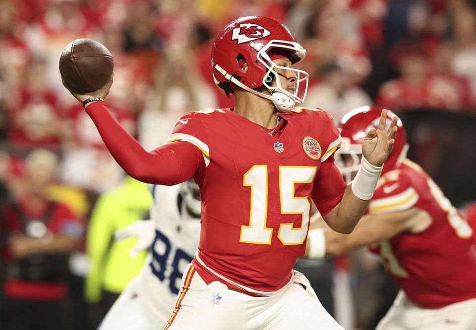 NFL Betting Analysis | Week 8 | Patrick Mahomes
