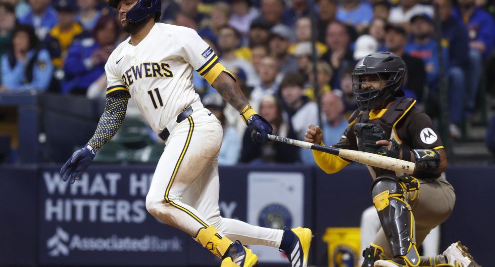 Padres vs Brewers Division Series Predictions & Best Bets
