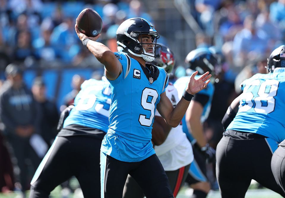 If you're looking for a daily football bet, you're in business. We've got your NFL picks for today and we're giving you predictions everyday.