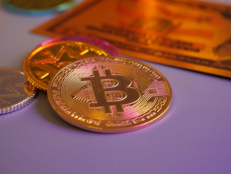 crypto bitcoin